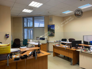 Миниатюра 1, 130м2 на 1 эт. у м. Октябрьская, 130 м², Москва, Замоскворечье район, Донская ул., д.15