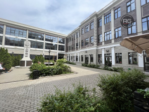 Миниатюра 10, 37м2 у входа, БЦ А-класса, 37 м², Москва, Басманный район, Бауманская ул., д.7, строение 1