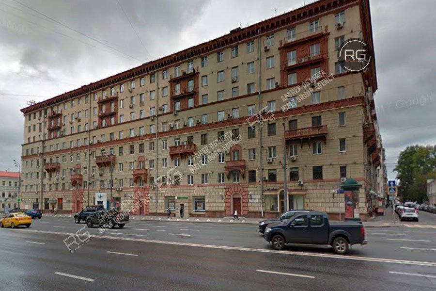 Фото 1, 43,4м2, витрины в проходном месте, 43,4 м², Москва, Басманный район, Садовая-Черногрязская ул., д.11