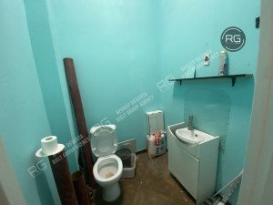 Миниатюра 5, 43,4м2, витрины в проходном месте, 43,4 м², Москва, Басманный район, Садовая-Черногрязская ул., д.11