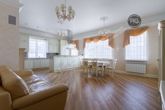 Дом на берегу Финского залива, 270 м², Ленинградская область, Ломоносовский район, Лебяжье г.п., Красногорская ул., д.46