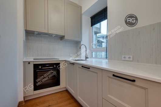 новая квартира у метро Смоленская, 45 м², Москва, Арбат район, Панфиловский пер., д.3