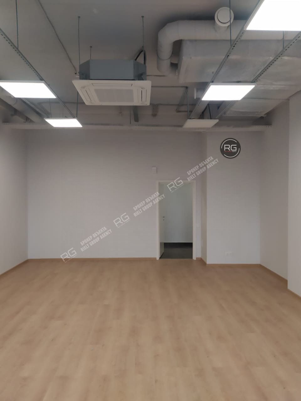  Офисный блок, 425 м2 
