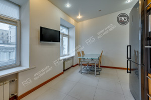 Миниатюра 9, Отличная квартира у Кремля!, 109,7 м², Москва, Тверской район, Брюсов пер., д.12