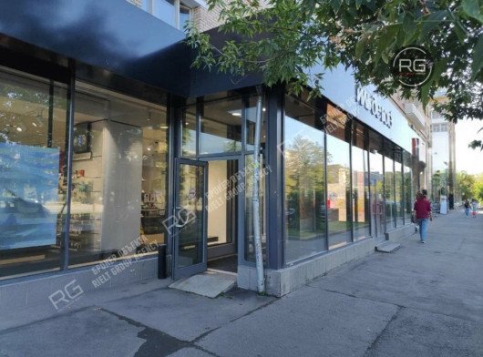 Первая линия в Хамовниках, 222 м², Москва, Хамовники район, Комсомольский пр-кт., д.27, строение С5