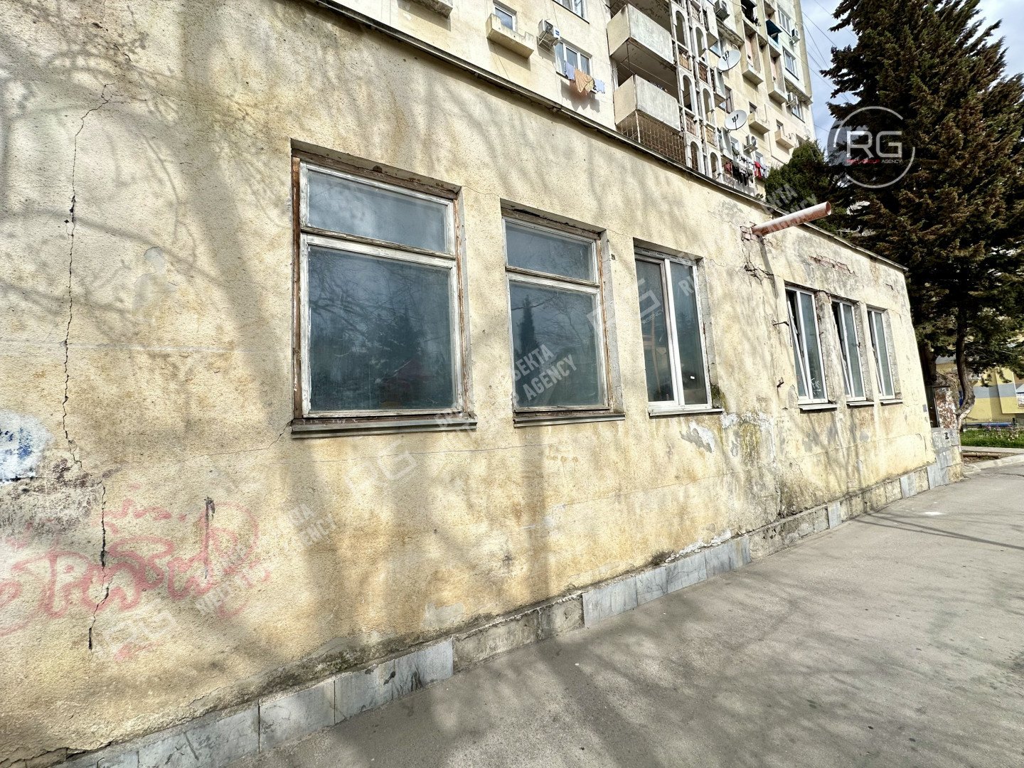  Помещение ИЖС в Ялте 