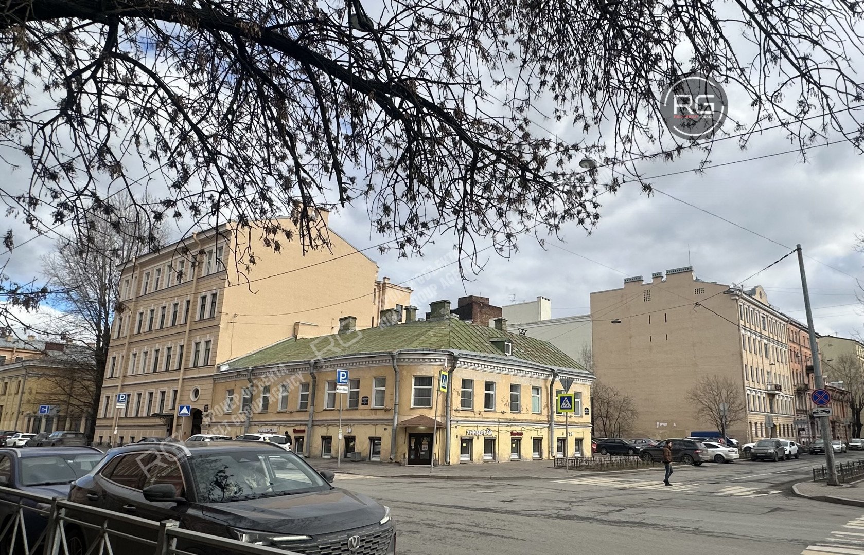  Помещение в нежилом доме в центре 