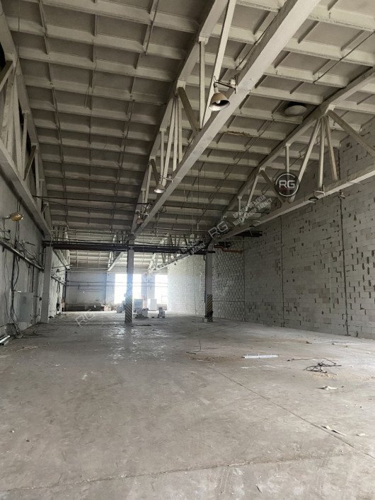 Производство/склад в метро! Центр, 500 м², Санкт-Петербург, Фрунзенский район, Нефтяная дорога., д.3