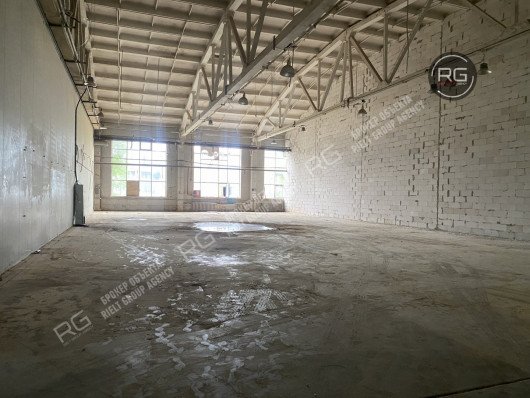 Производство/склад в метро! Центр, 500 м², Санкт-Петербург, Фрунзенский район, Нефтяная дорога., д.3
