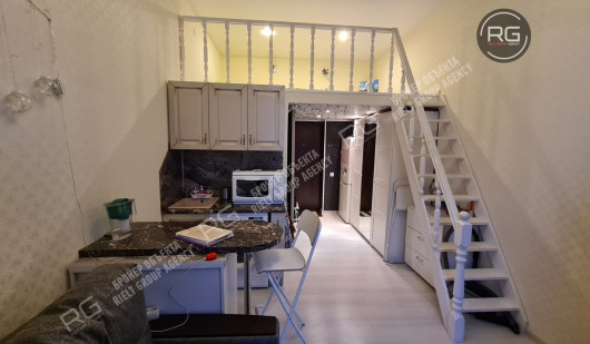 Студия возле метро, 21,4 м², Санкт-Петербург, Петроградский район, Каменноостровский пр-кт., д.38/96