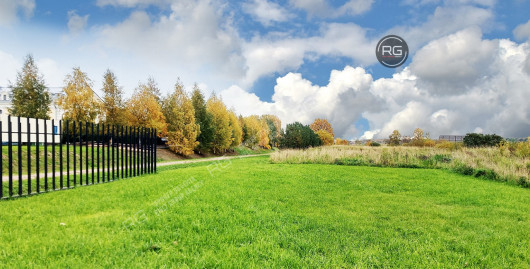 Участок в центре Петергофа, 20 соток, Санкт-Петербург, Петродворцовый район, Петергоф г., Петродворцовый, Санкт-Петербургское ш., д.130