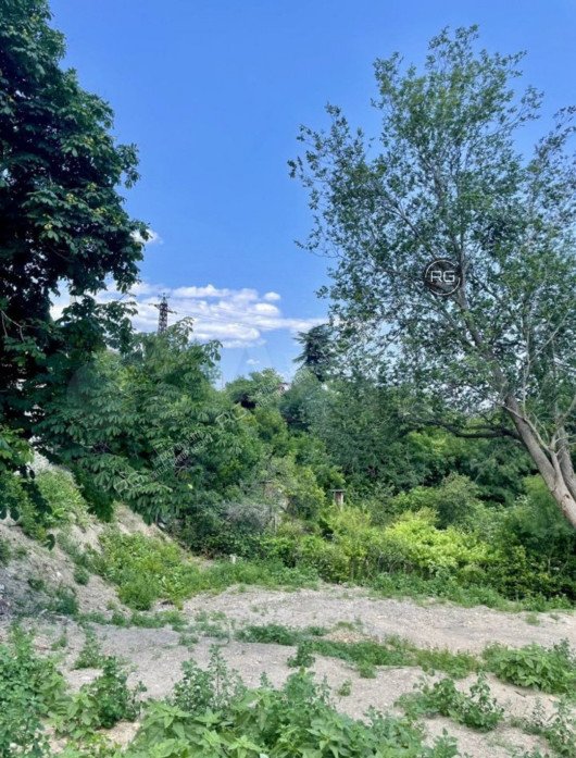 Участок в Крыму, 6,8 соток, Крым Республика, Краснокаменка п.г.т., Алуштинская ул., д.7б