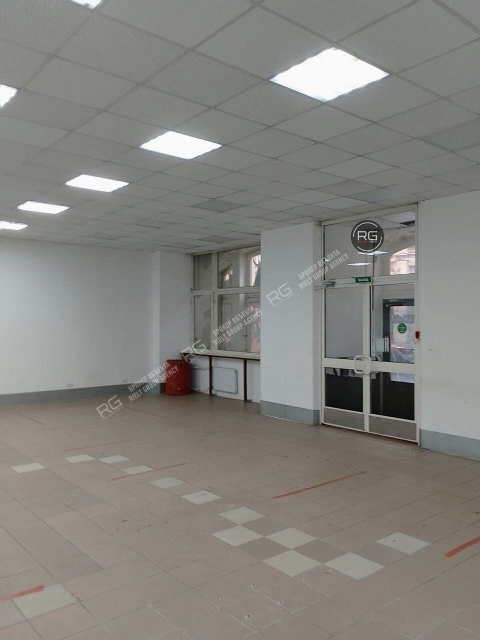  Универсальное помещение 204 м2 
