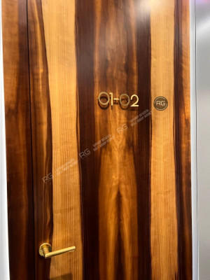 Миниатюра 3, Вид на Старый Арбат, клубный дом, 319 м², Москва, Арбат район, Арбат ул., д.46